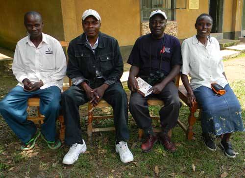 Nature Guides on duty at Kakamega Forest National Preserve, photo © by Michael Plagens